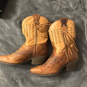 Laredo brown leather boots size 6M